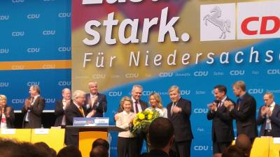 Nominierung zum Spitzenkandidaten mit 100%iger Zustimmung